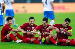 蜂鸟sports-包含国际比赛日中超焦点战，AC米兰官宣签约，质疑声仍在，年轻球员得到机会的词条-蜂鸟sports